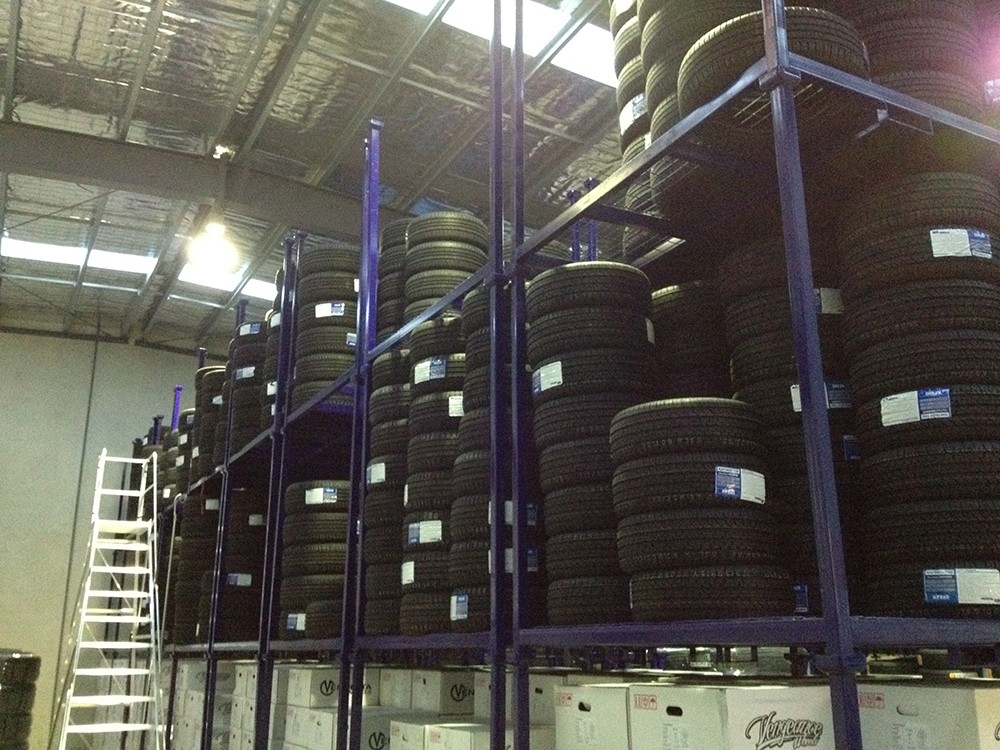 portable stacking pallet racks