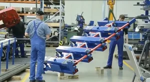 double sided roll out cantilever rack